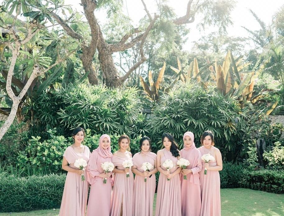warna baju bridesmaid yang bagus