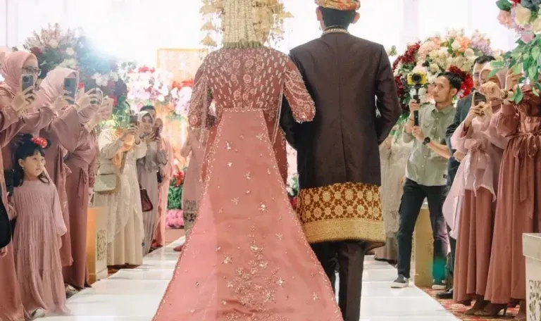 Panduan Praktis Susunan Acara Intimate Wedding untuk 50 Tamu: Hemat, Hangat, dan Penuh Makna