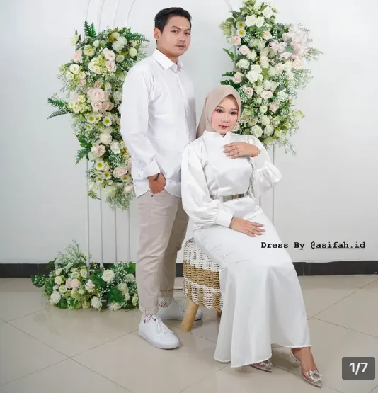 prewedding casual indoor hijab - produk 1